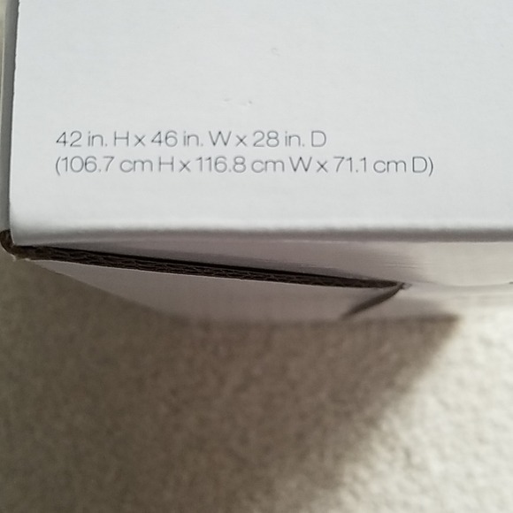 Glitter and Pom Inflatable chair - Picture 4 of 4